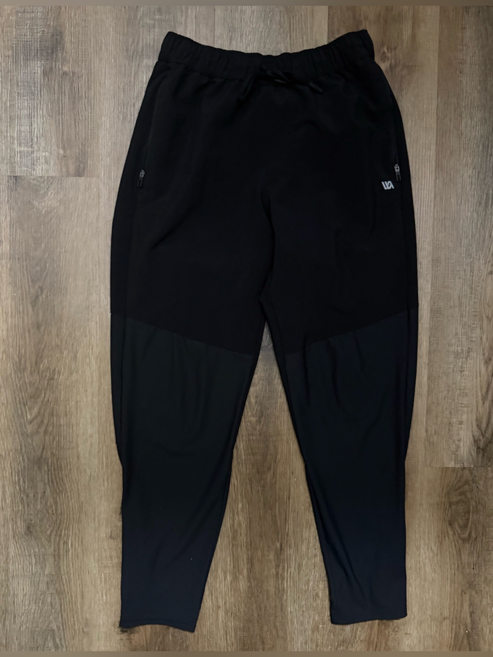 NWOT VRST Joggers